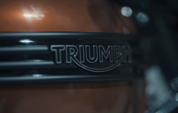 Triumph Bonneville Fuel Tank Phil Green - Dapper Bonnie Triumph