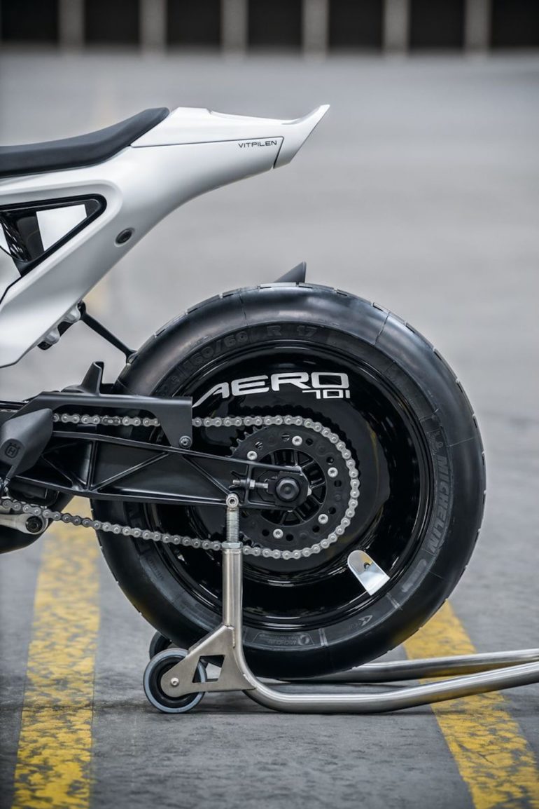 Black Rear Wheel of Husqvarna Aero Concept