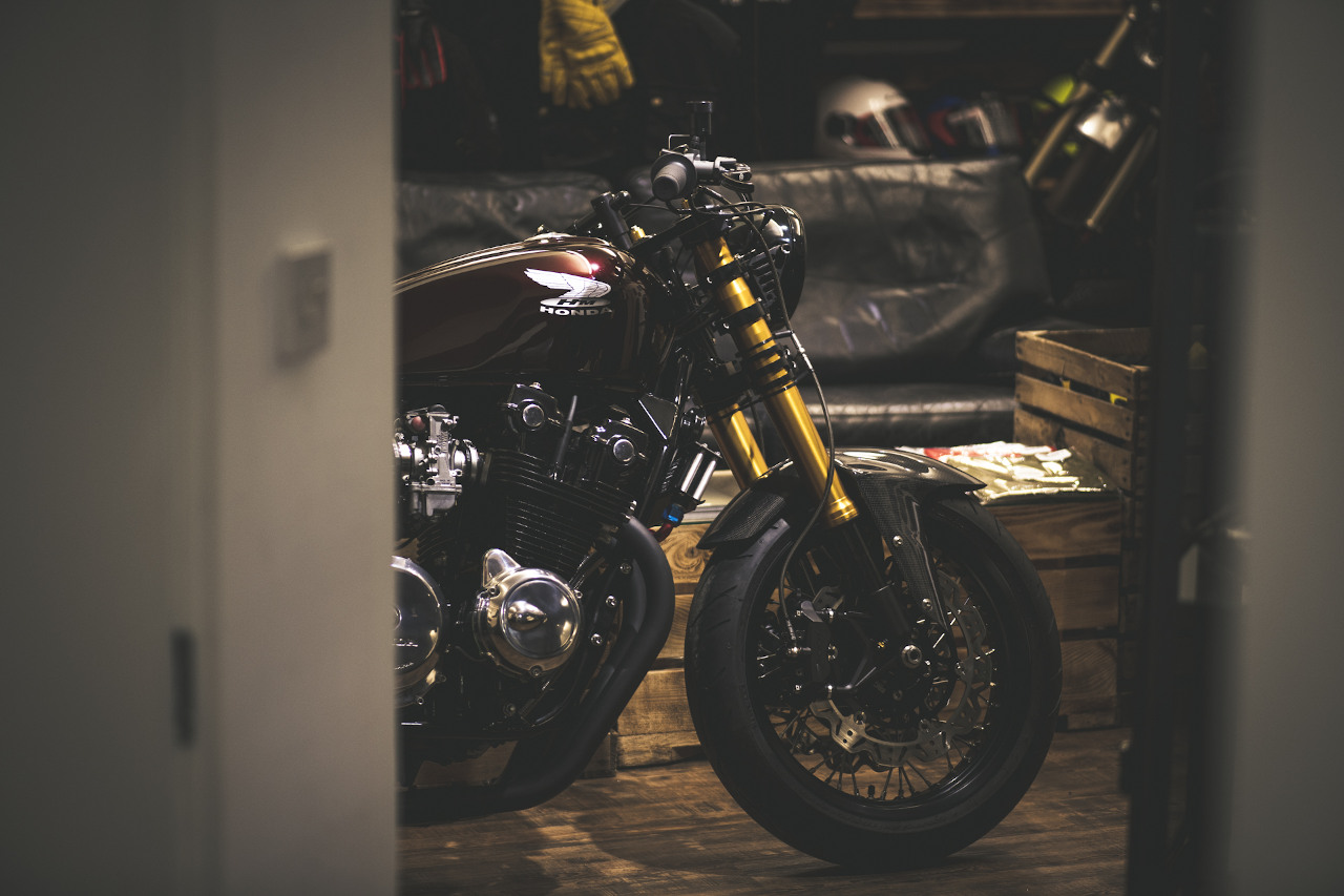 Fastec Racing Honda CB750 Cafe Racer