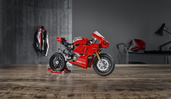 Ducati LEGO Panigale V4 R Technic Reproduction Set - tabletop
