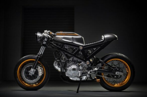 Analog Motorcycles - 1996 BIMOTA DB3 MANTRAD B3.5