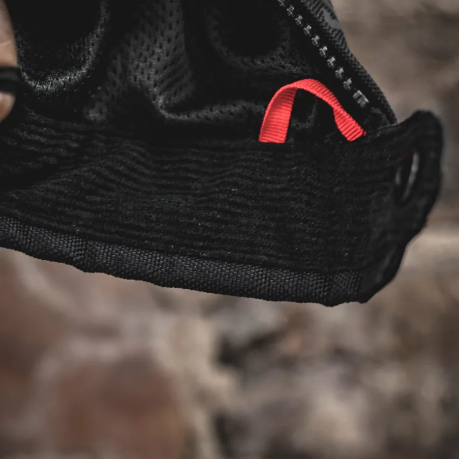 Cord inner-sleeve lining