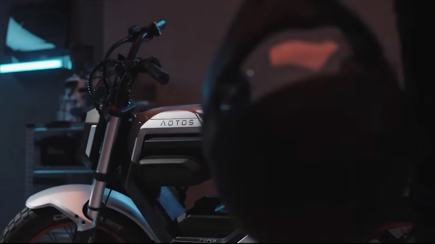 The Demise of the Pedelec? Why AOTOS is Betting Big on its 'Human Mobility Robot' 9 AOTOS Flux X26 Pro