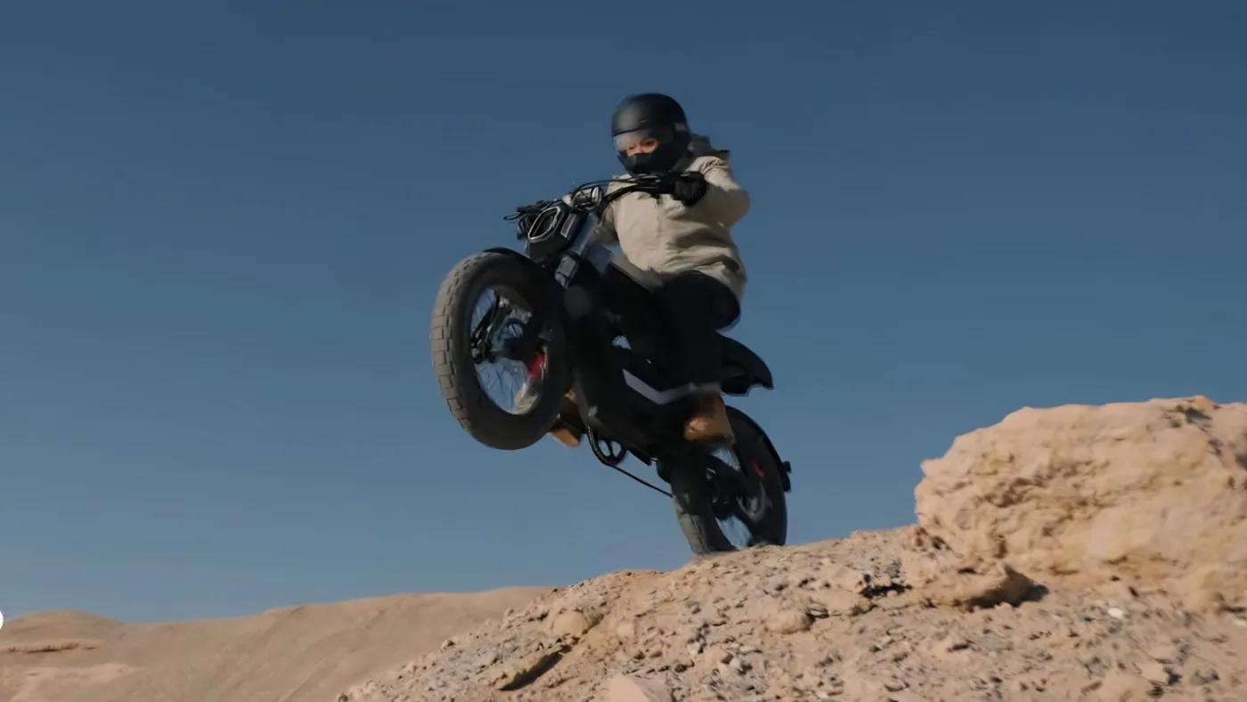 The Demise of the Pedelec? Why AOTOS is Betting Big on its 'Human Mobility Robot' 8 Flux x26 AOTOS wheelie