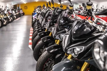 Superbike Factory Collapse - Crown Interiors Donington Superbike Factory