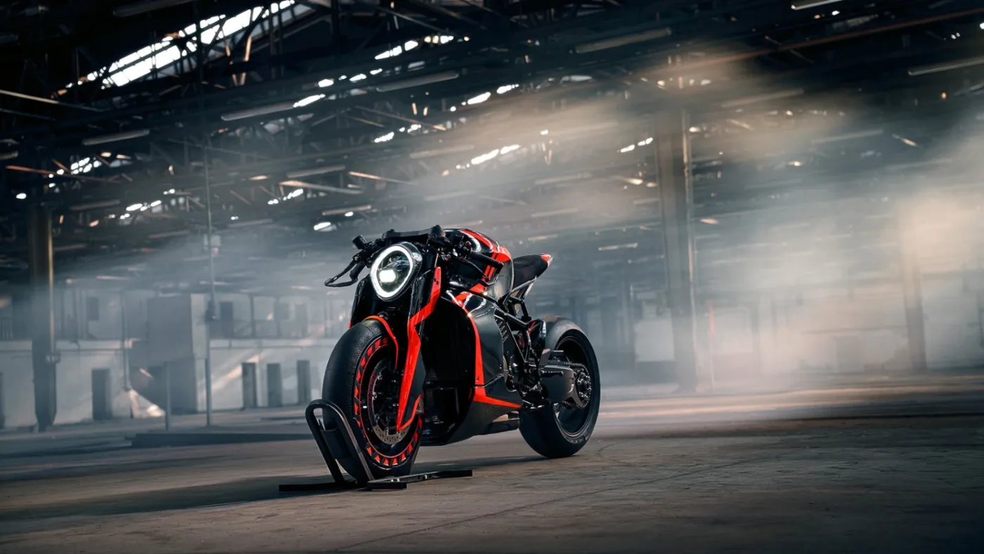 Is this a Hyperbike? Diamond Atelier Ultron - Electroluminescent 205 bhp Custom Revealed at Goodwood FOS 3 Diamond Atelier DA#22 Ultron warehouse background