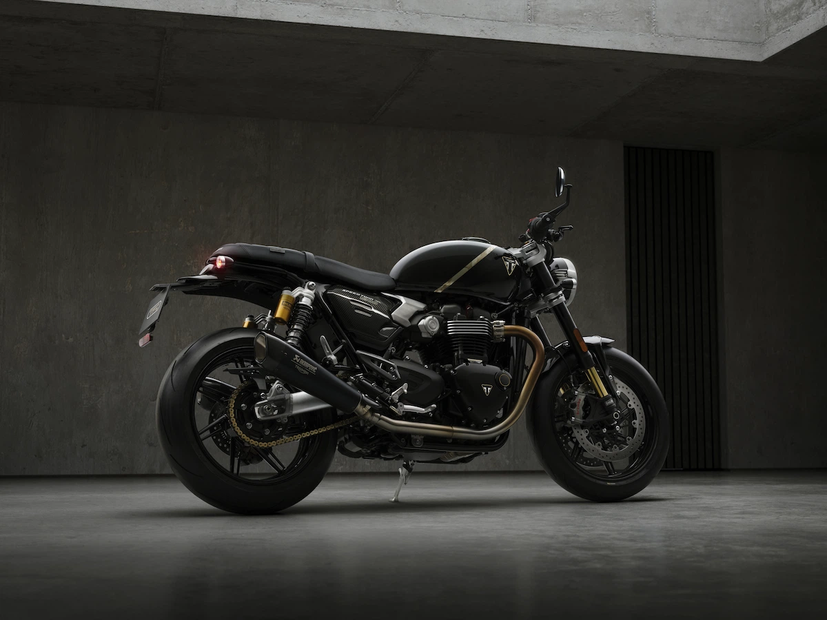 Bought Not Built: Speed Twin TFC - Triumph's Fifth Factory Custom 10 TFC Angled righ-hand-side against industrial concrete backdrop